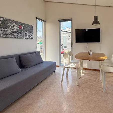 Σπίτι διακοπών 2 Bedroom Beautiful In *